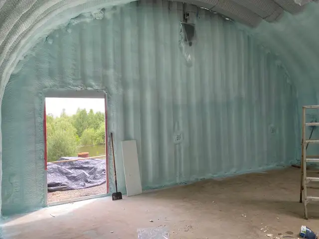 Garage spray foam - Photo 2