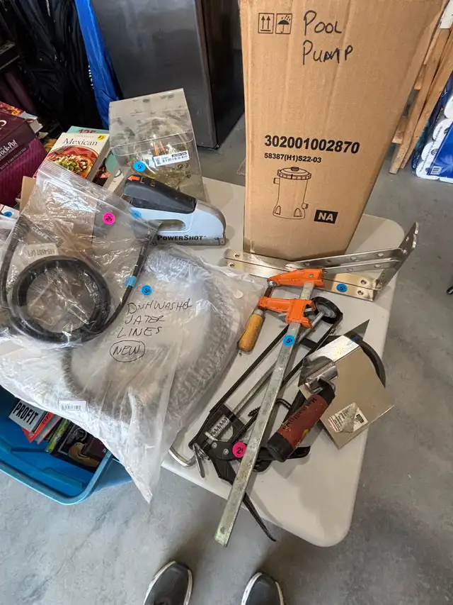 Construction  Items - Photo 4
