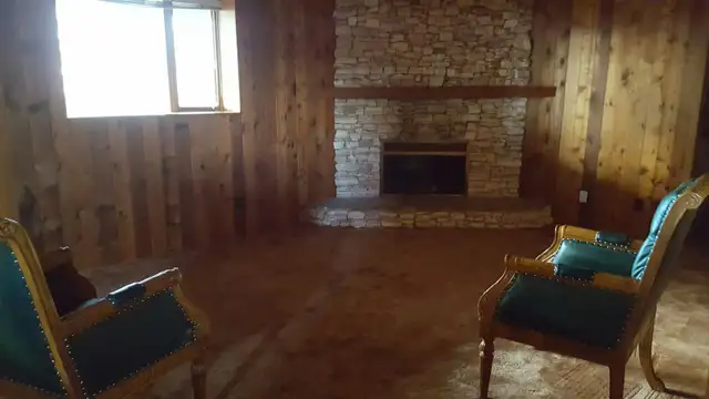 5 bed/2.5 bath acreage for rent, July 1 , Camden Lane Cochrane - Photo 7