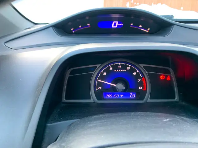 2009 Honda Civic Coupe LX 5 Speed - Photo 10
