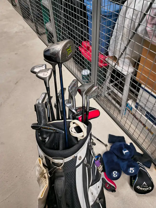 Golf Clubs by Jazz
