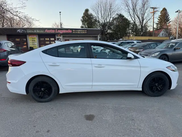 2018 Hyundai Elantra GL - Photo 2