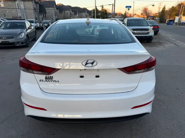 2018 Hyundai Elantra GL - Photo 10