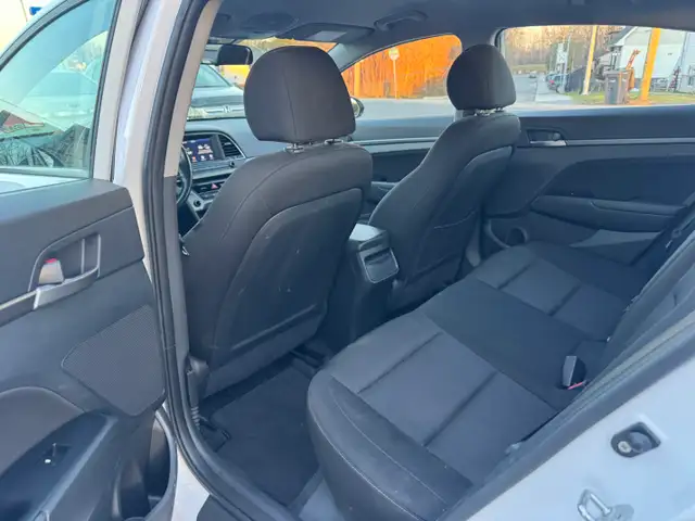 2018 Hyundai Elantra GL - Photo 11