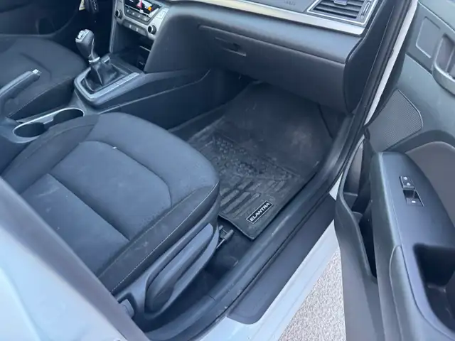 2018 Hyundai Elantra GL - Photo 13