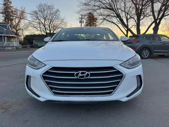 2018 Hyundai Elantra GL - Photo 15