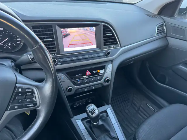 2018 Hyundai Elantra GL - Photo 18