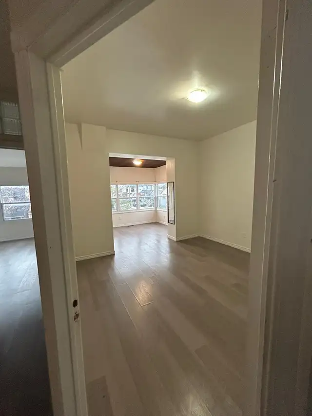 Spacious 2-bedroom apartment – Dufferin & Rogers | $2,700/month - Photo 3