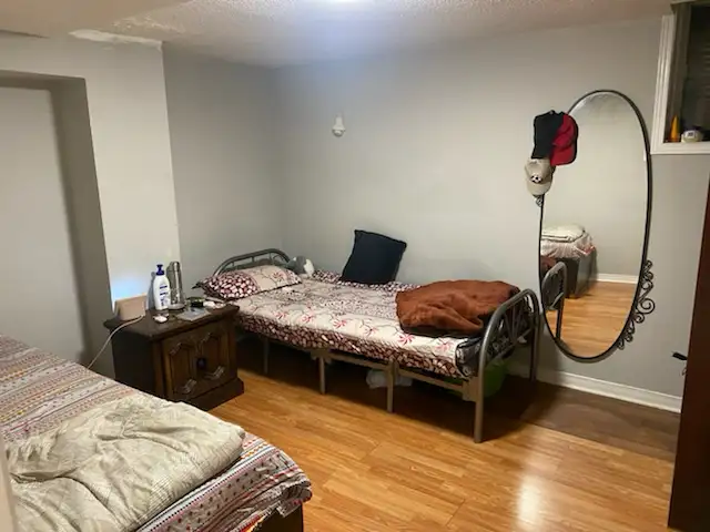 ROOM FOR RENT - Photo 4