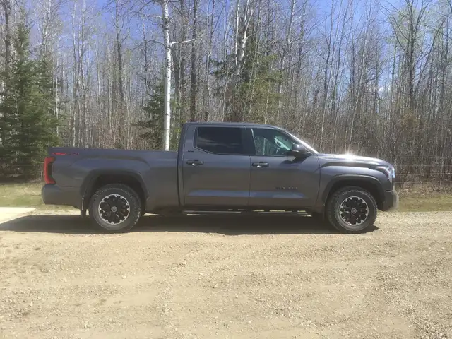 2024 Toyota Tundra SR5L TRD