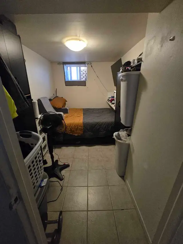 1 Bedroom Basement Apartment lease assignment