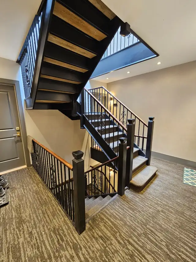 For Rent 5 1/5 Luxurious Apartment Across Snowdon Metro Station - Photo 13