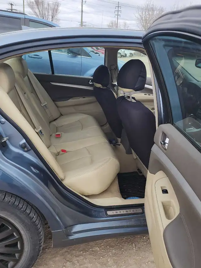 Infiniti G37X in running order also good for parts - Photo 7