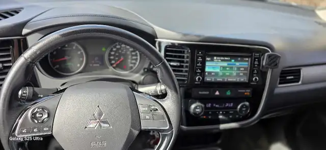 2017 mitsubishi outlander es AWD suv - Photo 4
