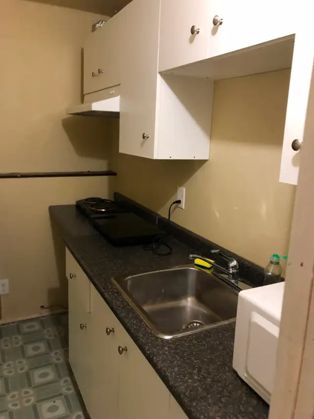 1-Bedroom basement suite for rent  ASAP-female student or worker - Photo 4
