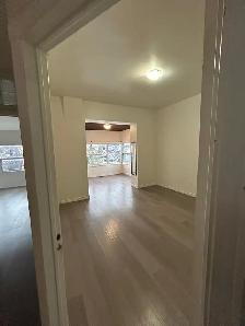 Spacious 2-bedroom apartment – Dufferin & Rogers | $2,700/month - Photo 5