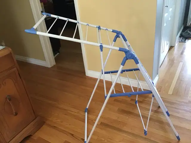 CLOTHES DRYING RACK - Photo 3