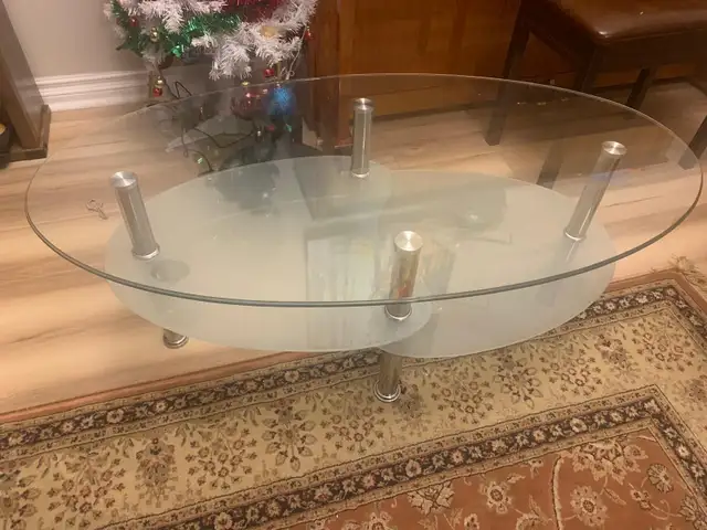 Beautiful and stylish coffee table - Photo 2