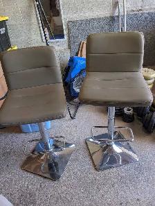 Adjustable Bar Stools