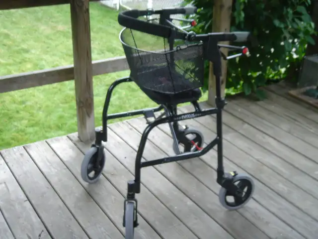 Walker- Dana Douglas Rollator- Nexus 3  Walker, New Condition