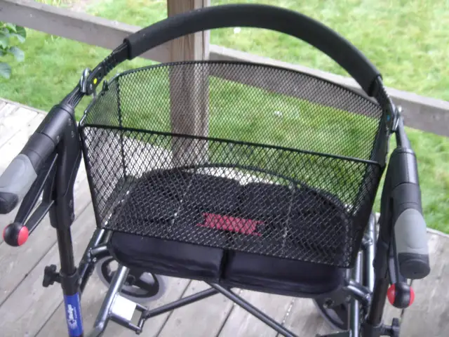 Walker- Dana Douglas Rollator- Nexus 3  Walker, New Condition - Photo 8