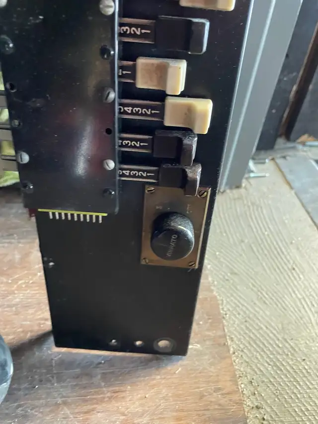 Hammond drawbar assembly.
