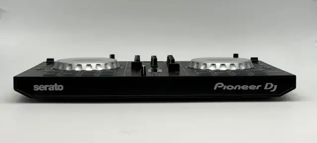 Pioneer DDJ-SB2 Serato DJ Controller $229 - Photo 3