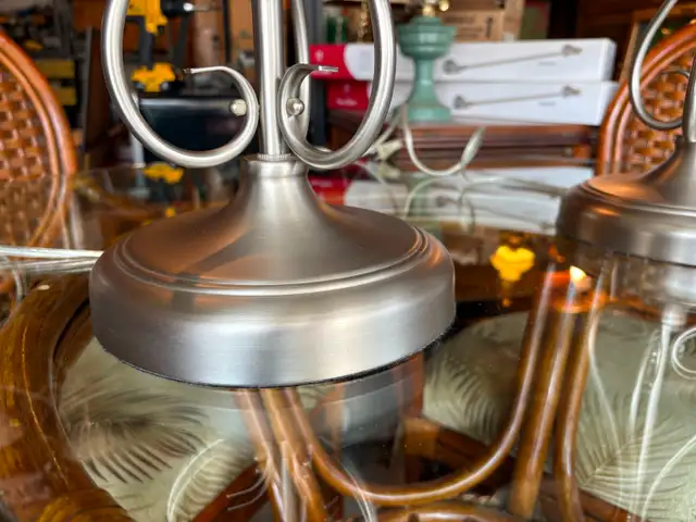Beautiful Matching Table Lamps - Photo 5