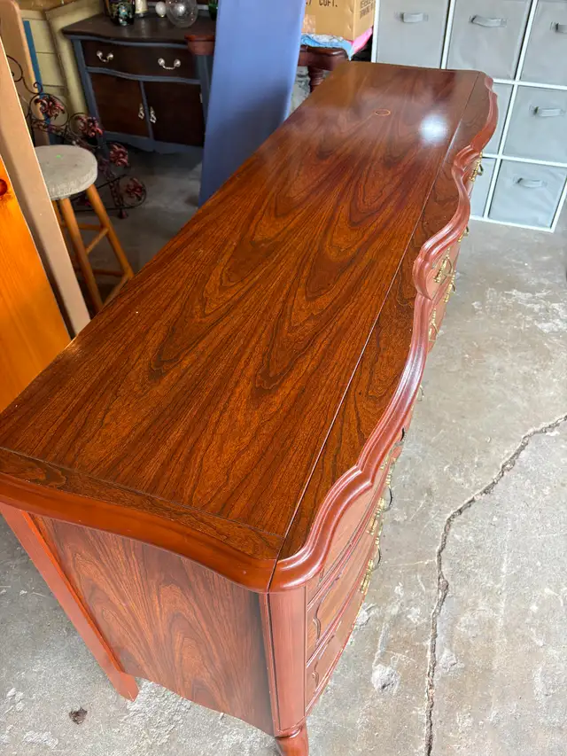 9 Drawer Dresser - Photo 3