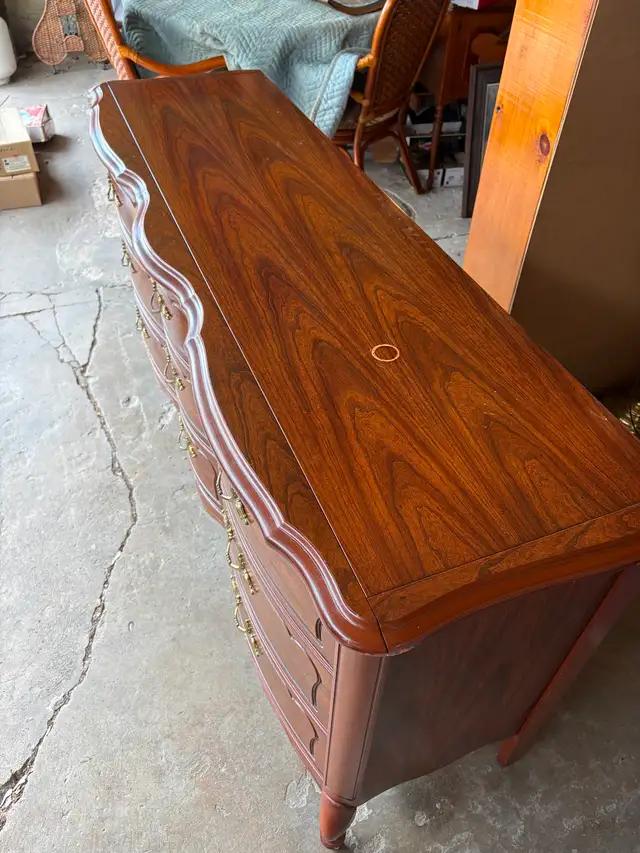 9 Drawer Dresser - Photo 4