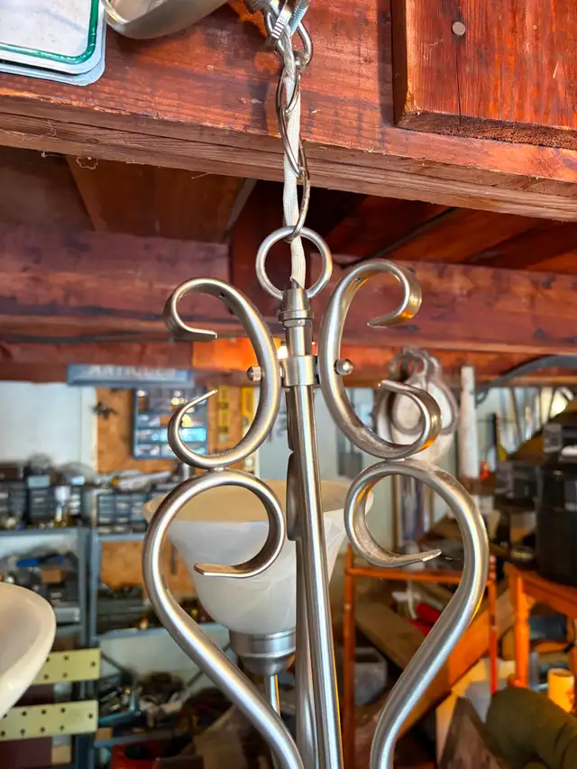 Ceiling Light - Photo 6
