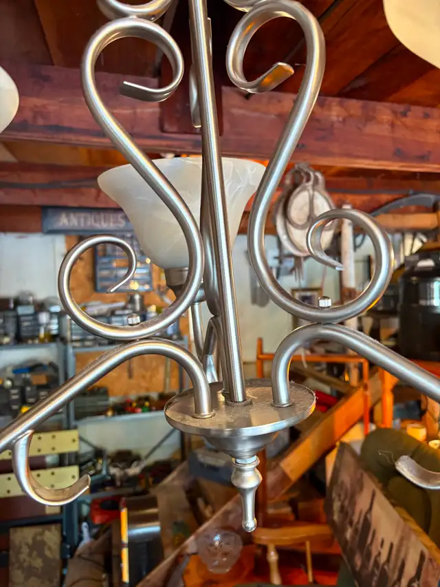 Ceiling Light - Photo 7