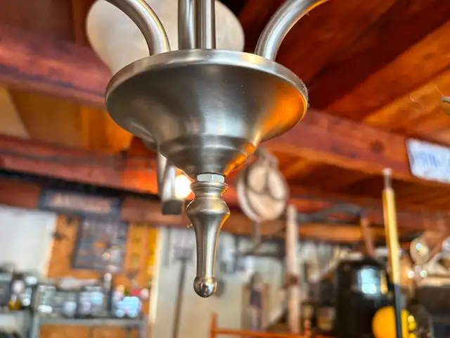 Ceiling Light - Photo 10