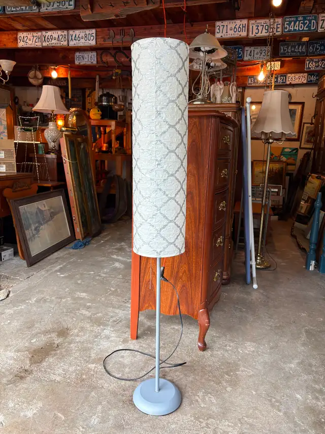 Floor Lamp #2 - Photo 8