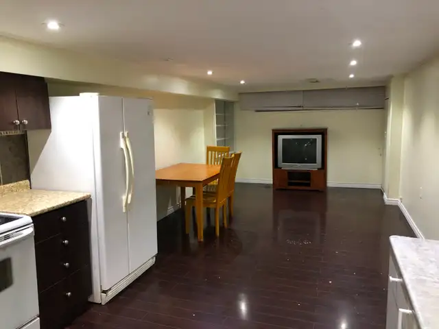 Room for rent on sharing basis from June 1st 2026 Near Bramalea - Photo 5