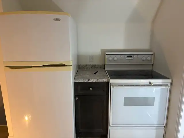 Newly Renovated 2bdrm Apartment for Rent - Photo 6