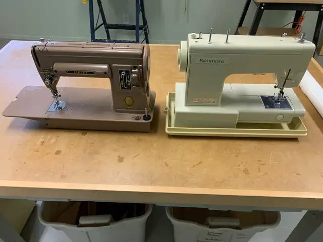 Portable Sewing Machines - Photo 2