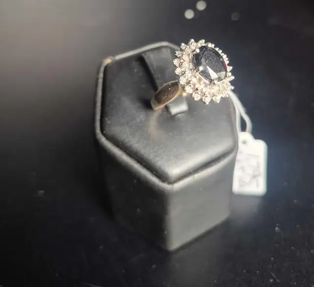 SZ 6.5 Ladies 14k Gold Sapphire Ring (23584775) - Photo 2