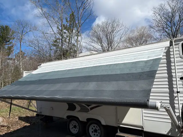 2006 Hornet 24ft RSL Travel Trailer - Photo 2