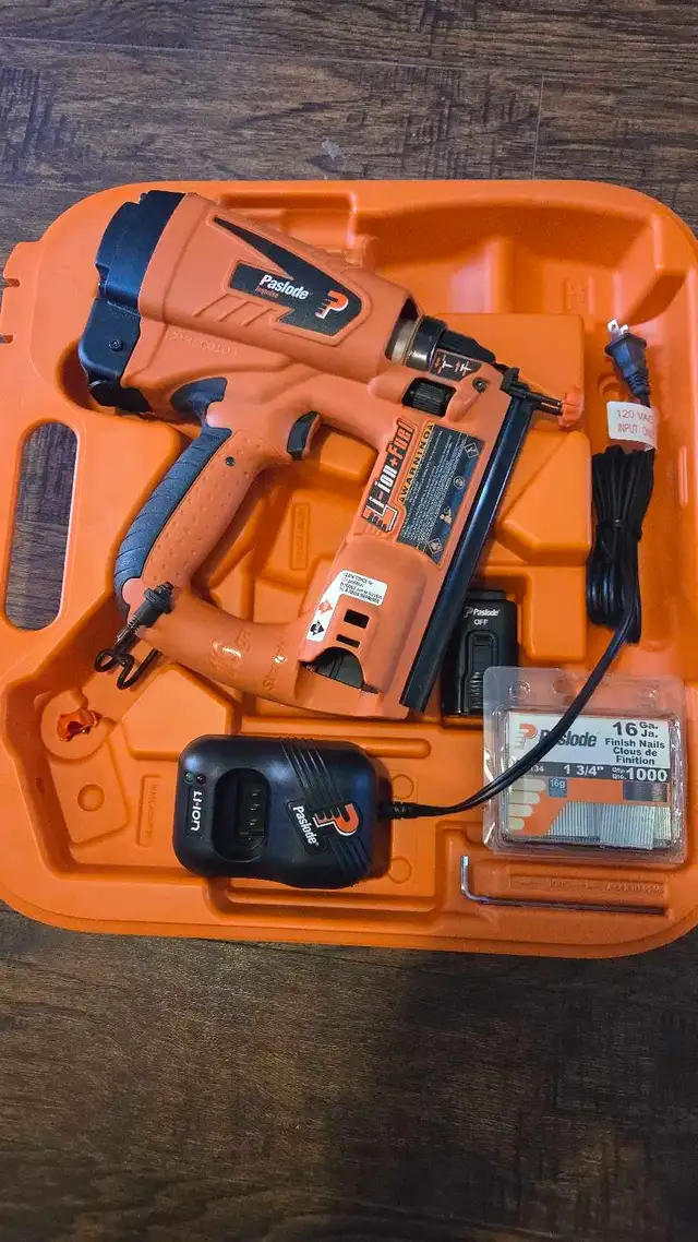 Paslode Trim Nailer (Like New!)