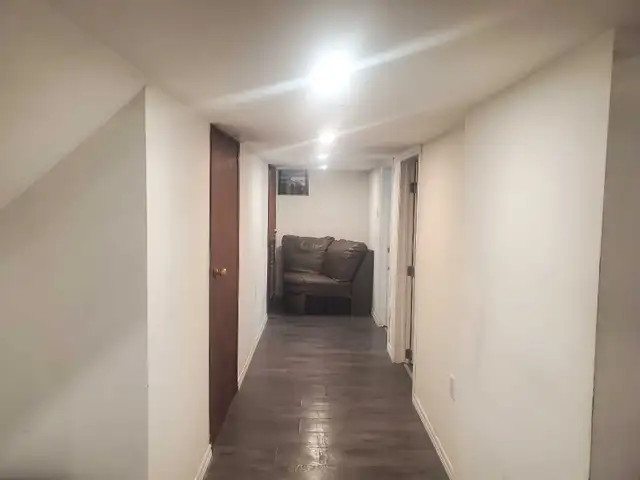 2-bedroom furnished basement for rent. - Photo 7