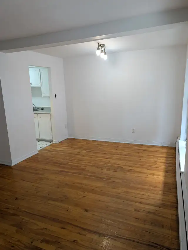 AHUNTSIC, 3.5, Papineau, ascenseur 1,100$ - Photo 2