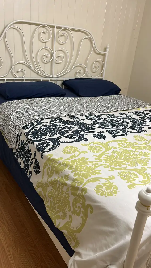 Two Rooms Basement apartment for Rent - Photo 8