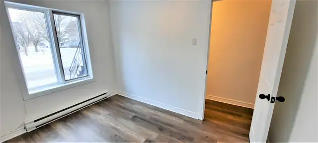 1 mois gratuit,4 et demi rénové rue Duguay, dispo maintenant - Photo 5