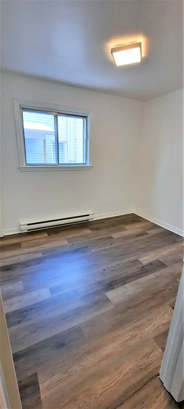 1 mois gratuit,4 et demi rénové rue Duguay, dispo maintenant - Photo 6