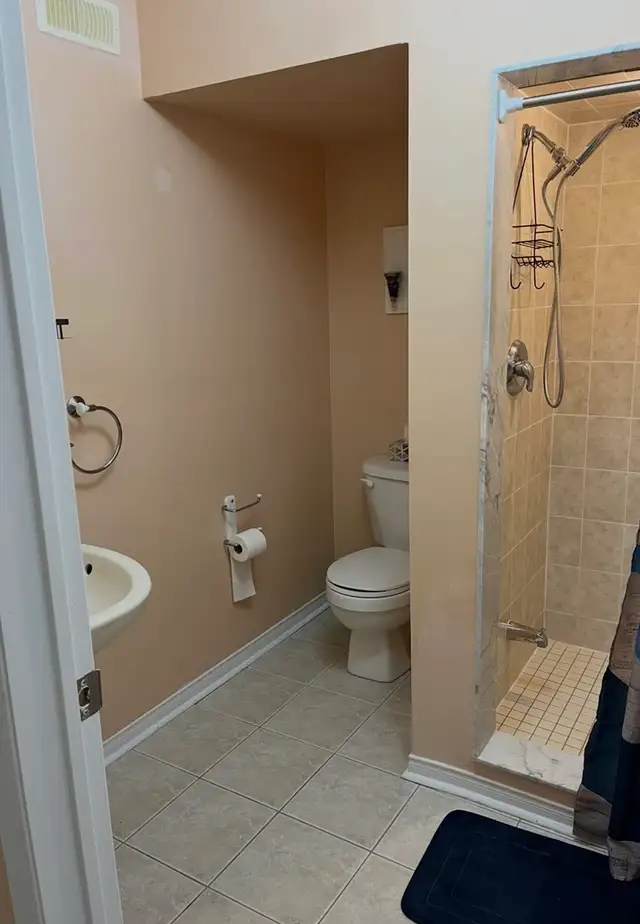 1 bd basement for rent - Photo 6