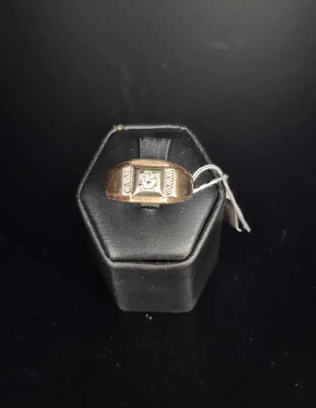 SZ 10 3/4 Men's 10k Gold Ring (22600375)