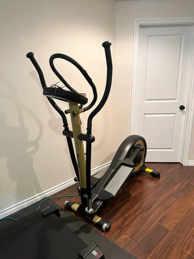 Progressive Fitness Elliptical – Quiet & Smooth