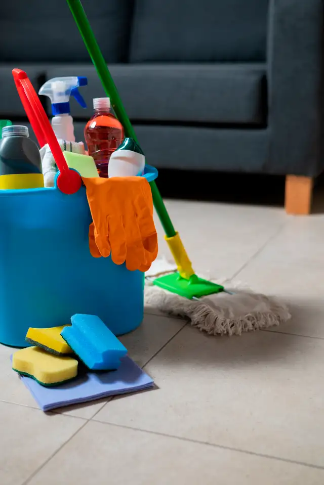 House and Office Cleaning and Move Out Cleaning.