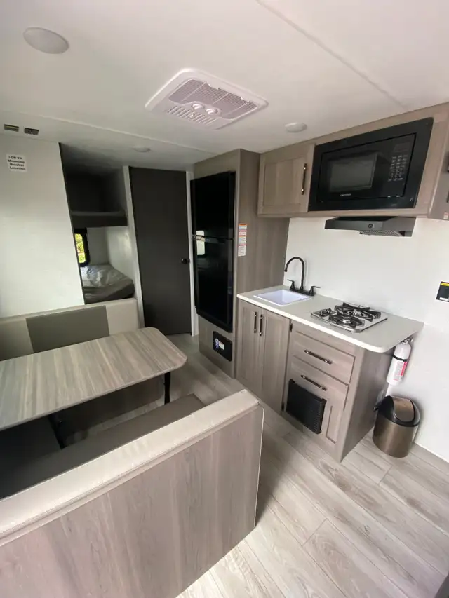 2025 Keystone Hideout 230MBBH — Family Travel Trailer, Sleeps 7 - Photo 2